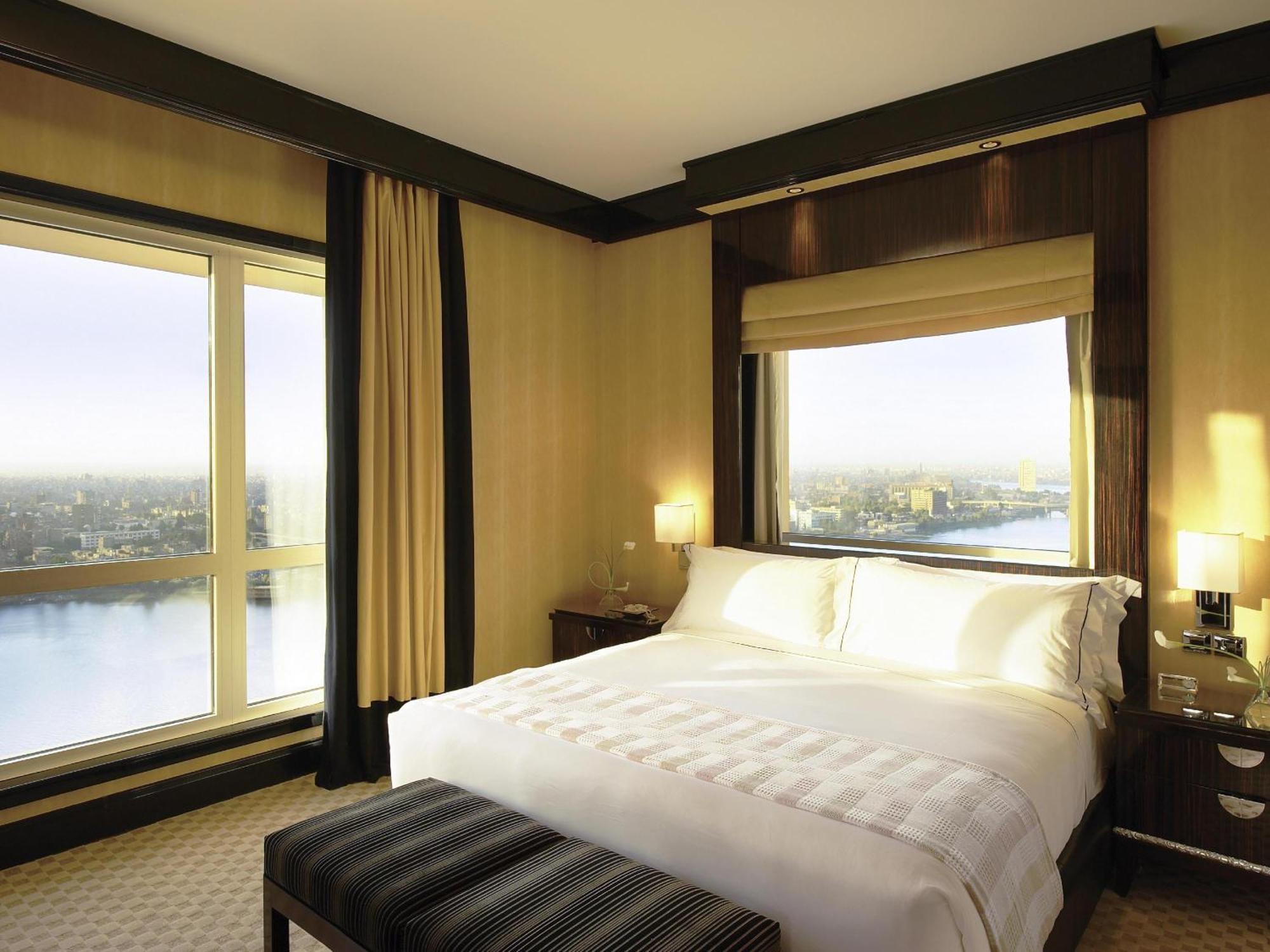 Suite Fairmont Gold - Vue sur Nil - Accès au Salon