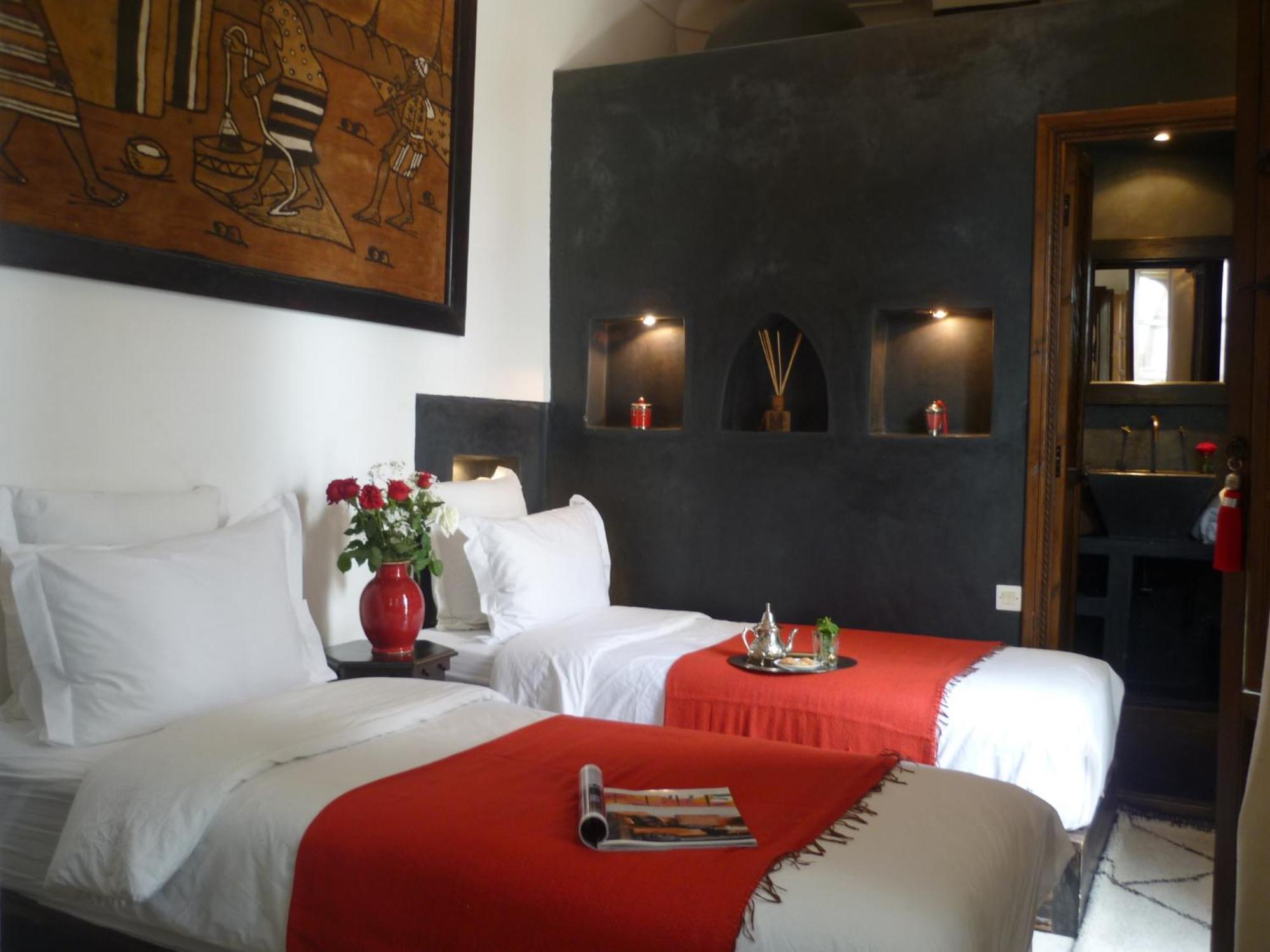 Chambre Double Carbone avec Salle de Bains Privative
