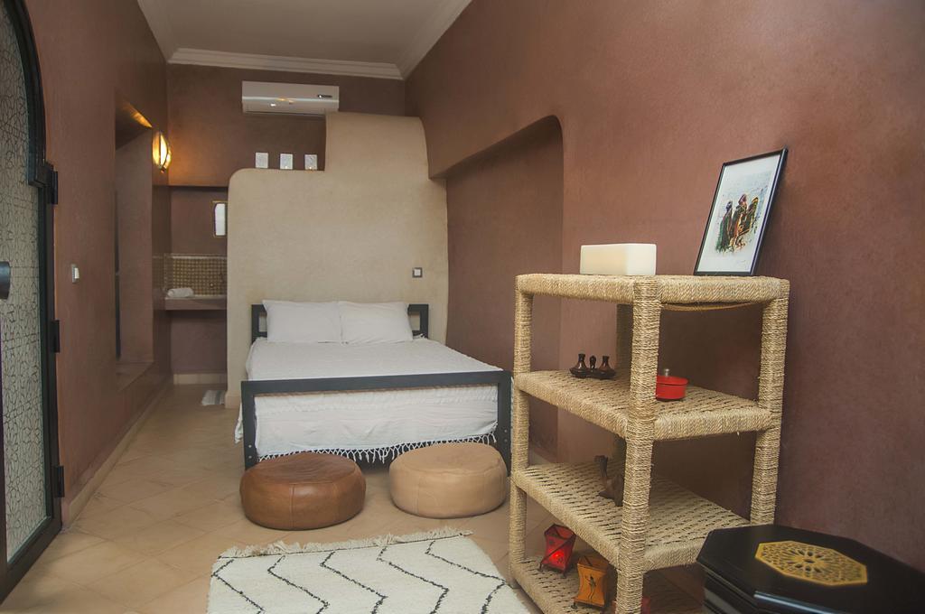 Chambre Double - Vue sur Piscine