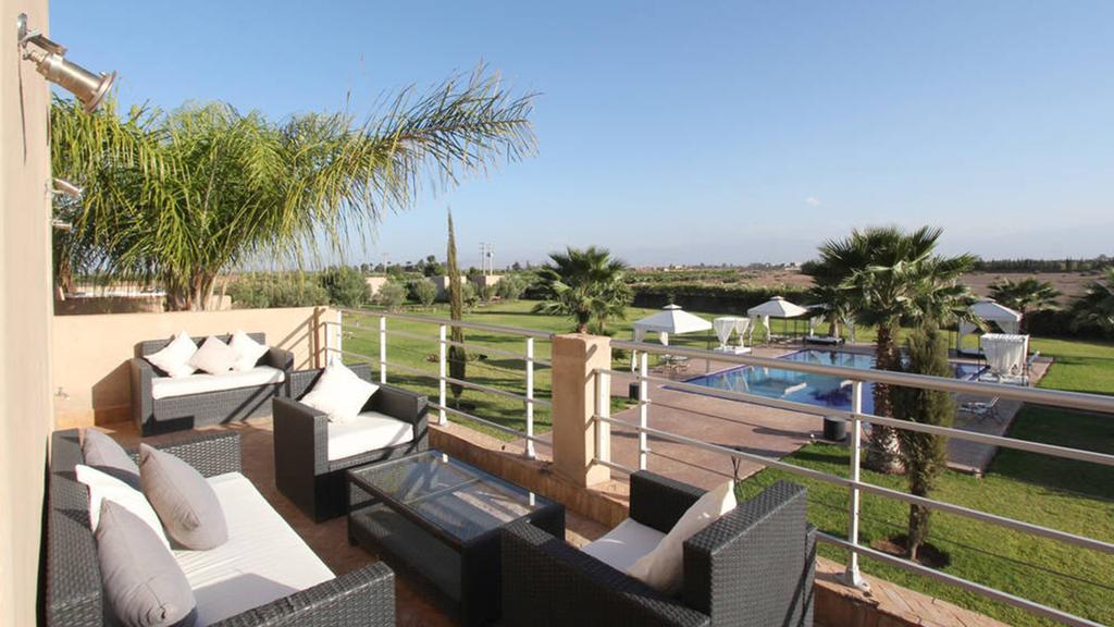Villa Deluxe