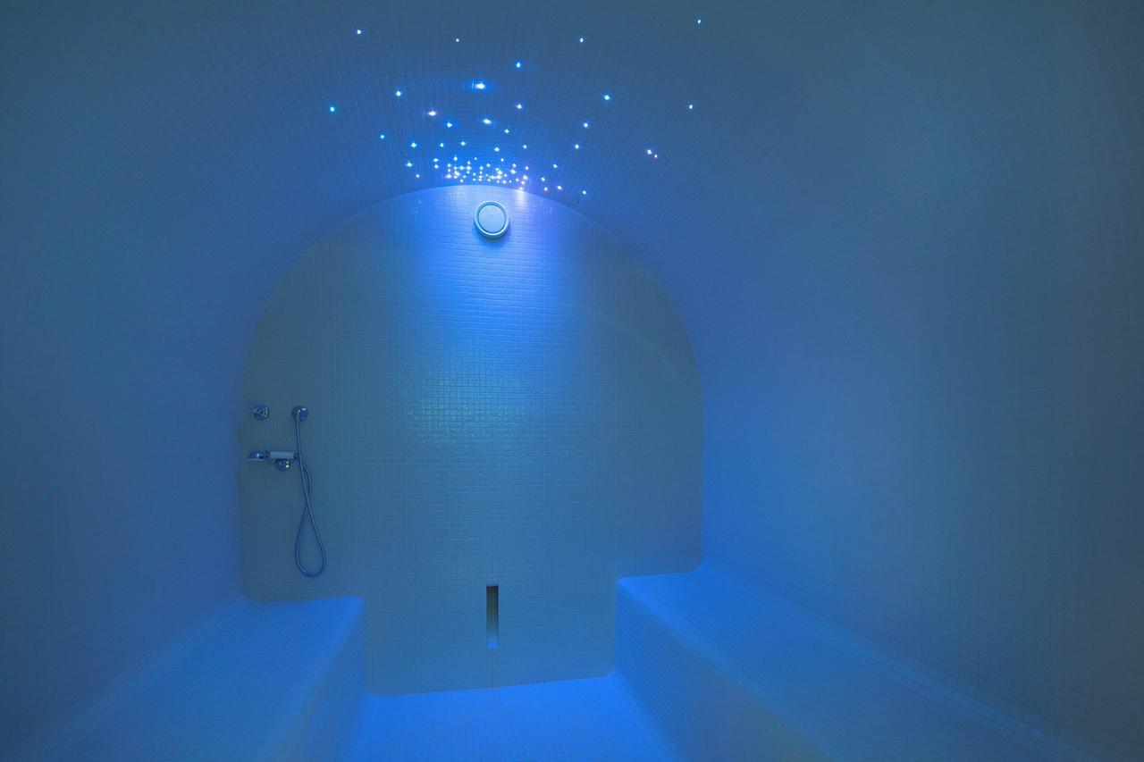 Chambre Triple – Accès à Piscine/Hammam sur Réservation