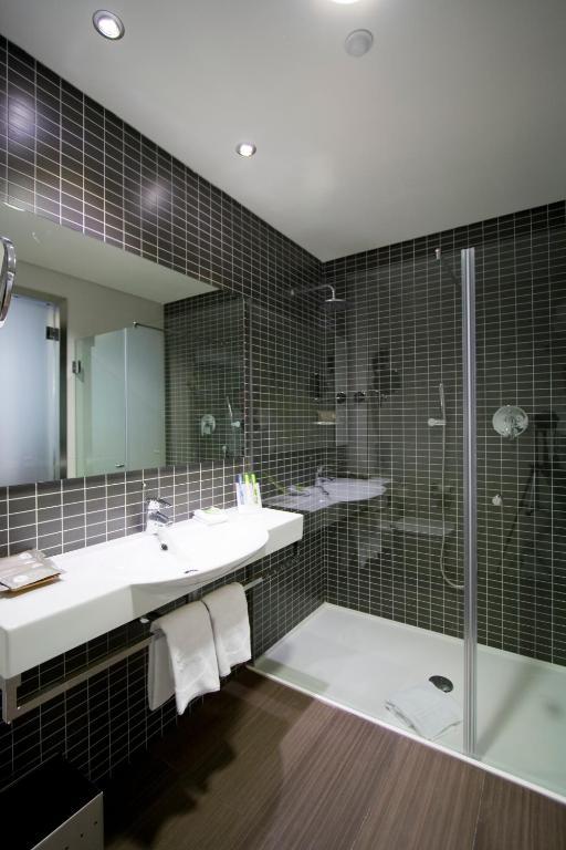 Chambre Double ou Lits Jumeaux avec Navette Aéroport Gratuite