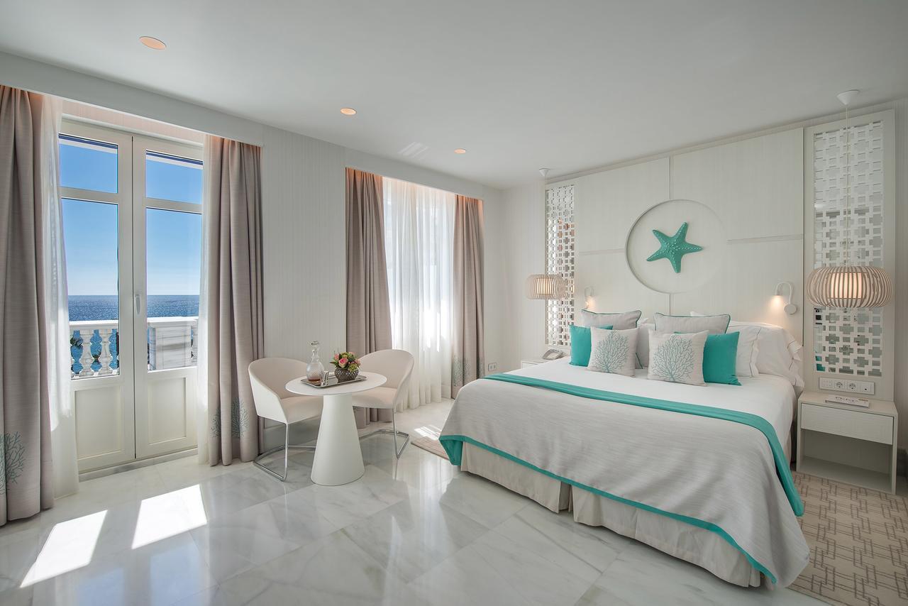 Hébergement Deluxe avec Terrasse - Vue sur Mer
