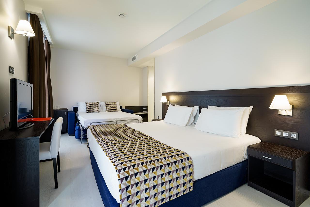 Quadruple Room,665203146:JPEG
