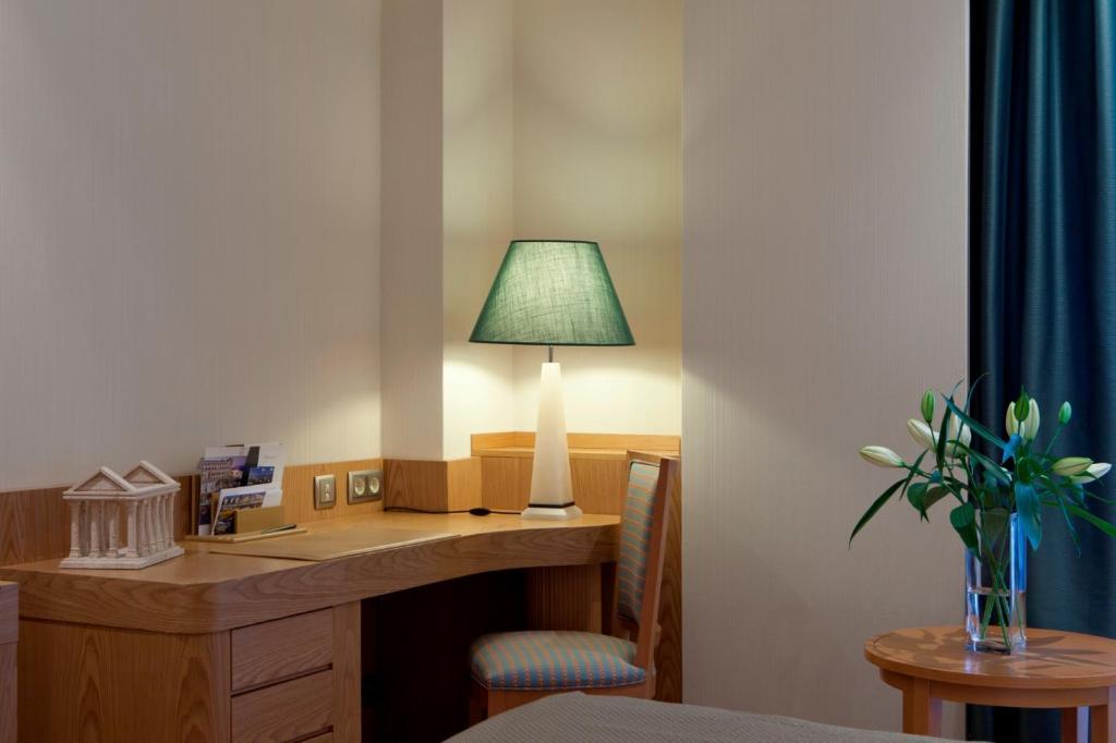 Chambre Double ou Lits Jumeaux Classique – Vue sur Ville