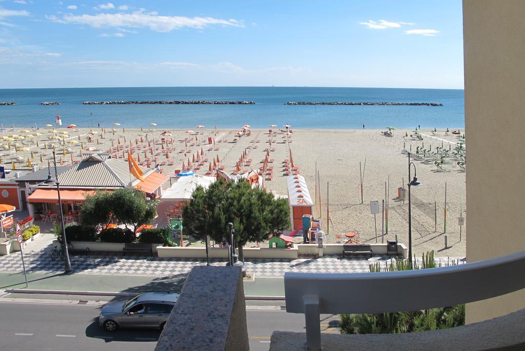 Chambre Double ou Lits Jumeaux - Vue sur Mer