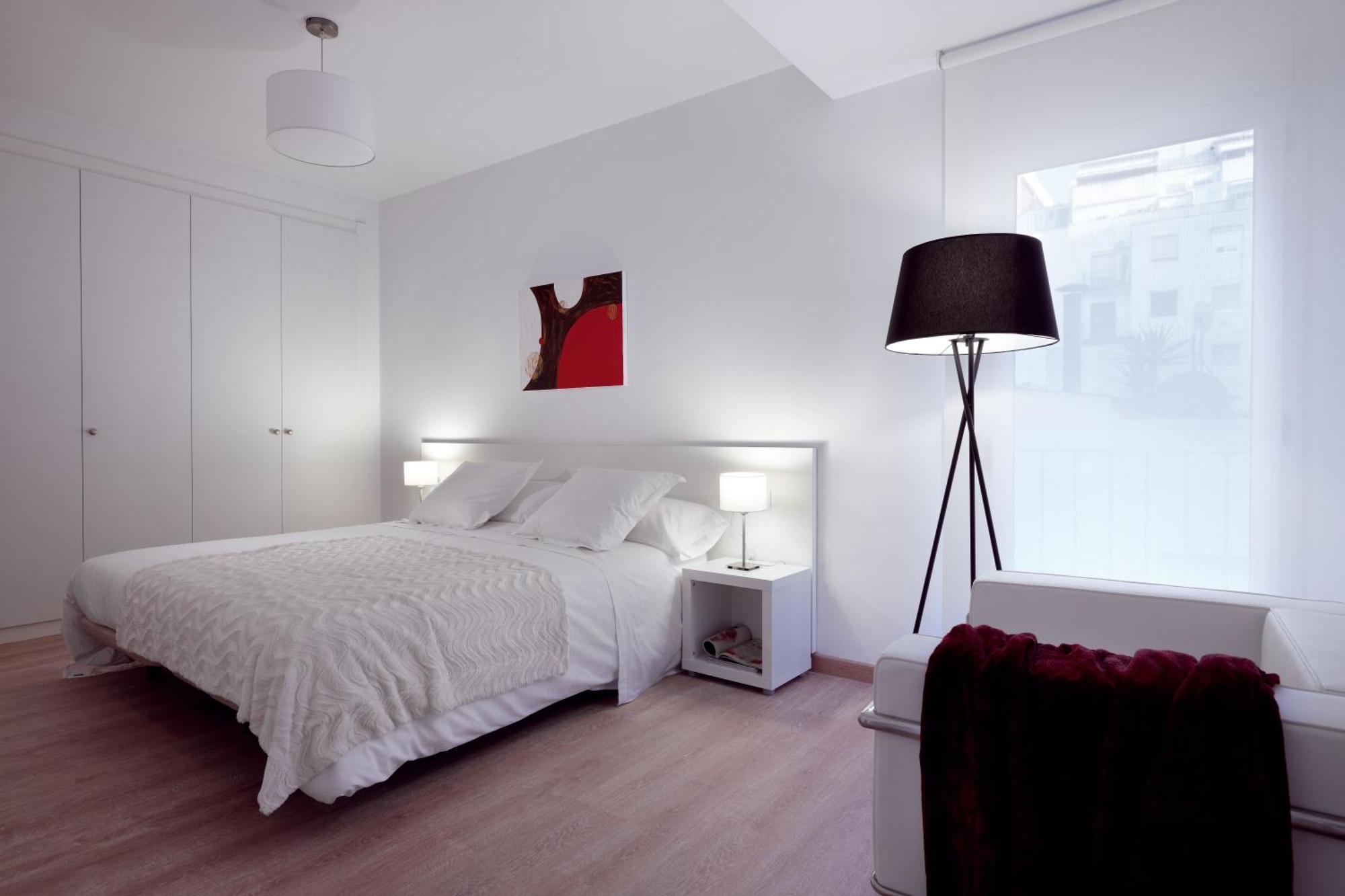 Three-Bedroom Duplex Apartment Terrace,690734436:JPEG