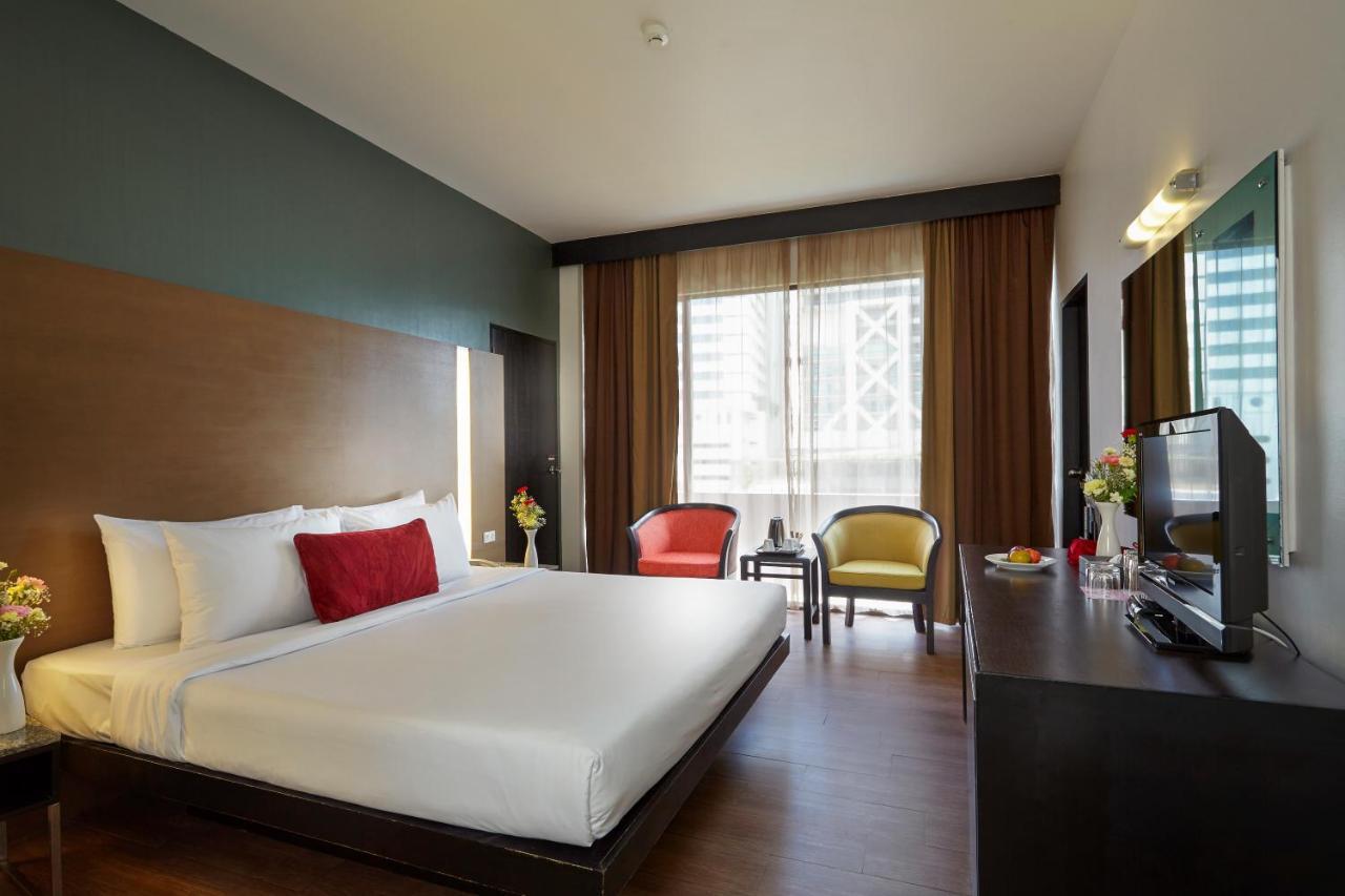 Chambre lit double standard aile square