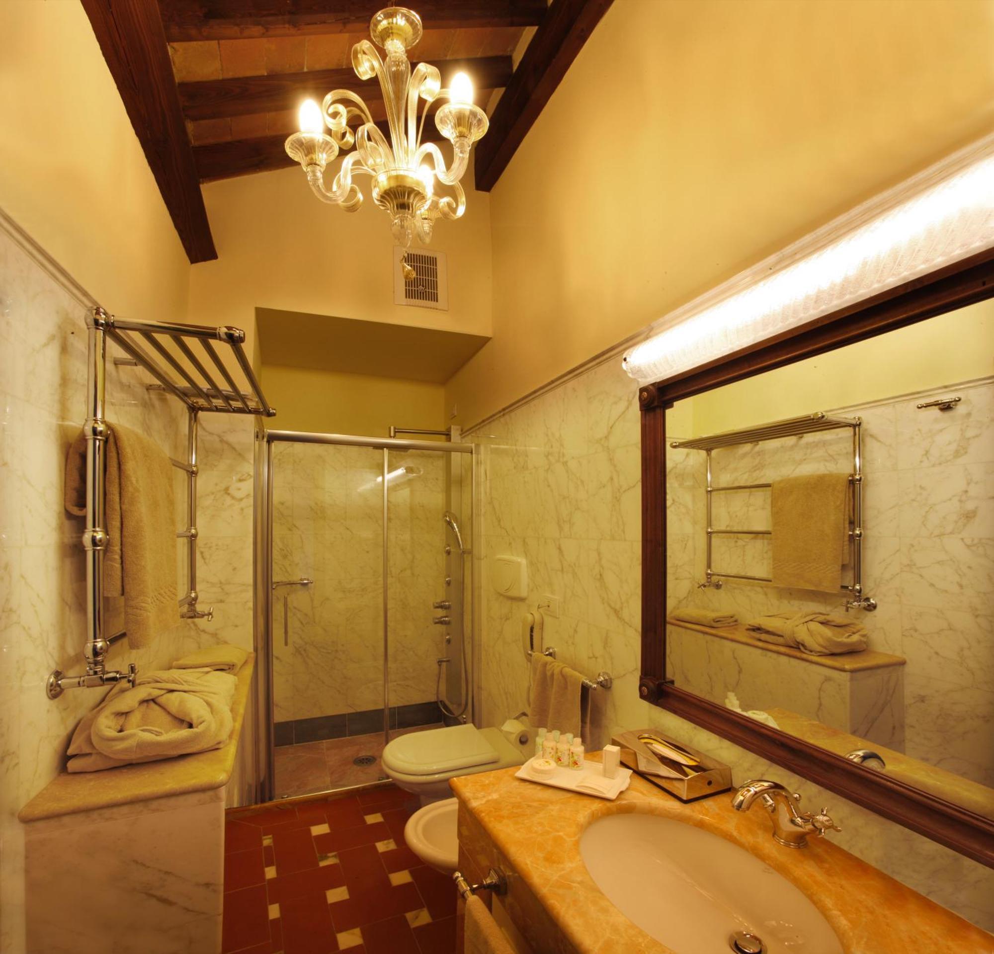 Chambre Queen Classique - Non-Fumeurs
