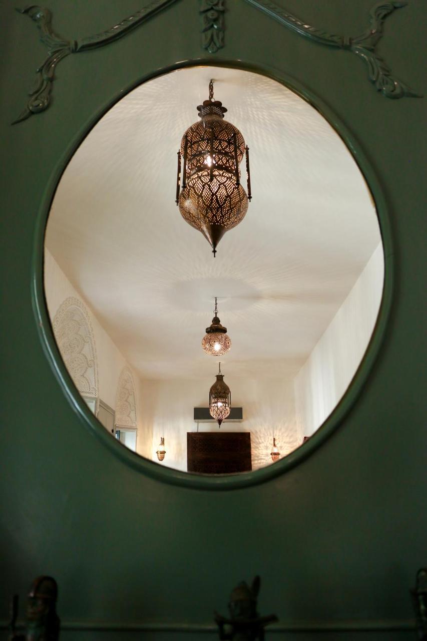 Suite Antiquaire