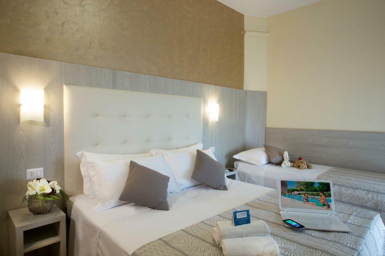 Chambre Triple - Vue sur Mer