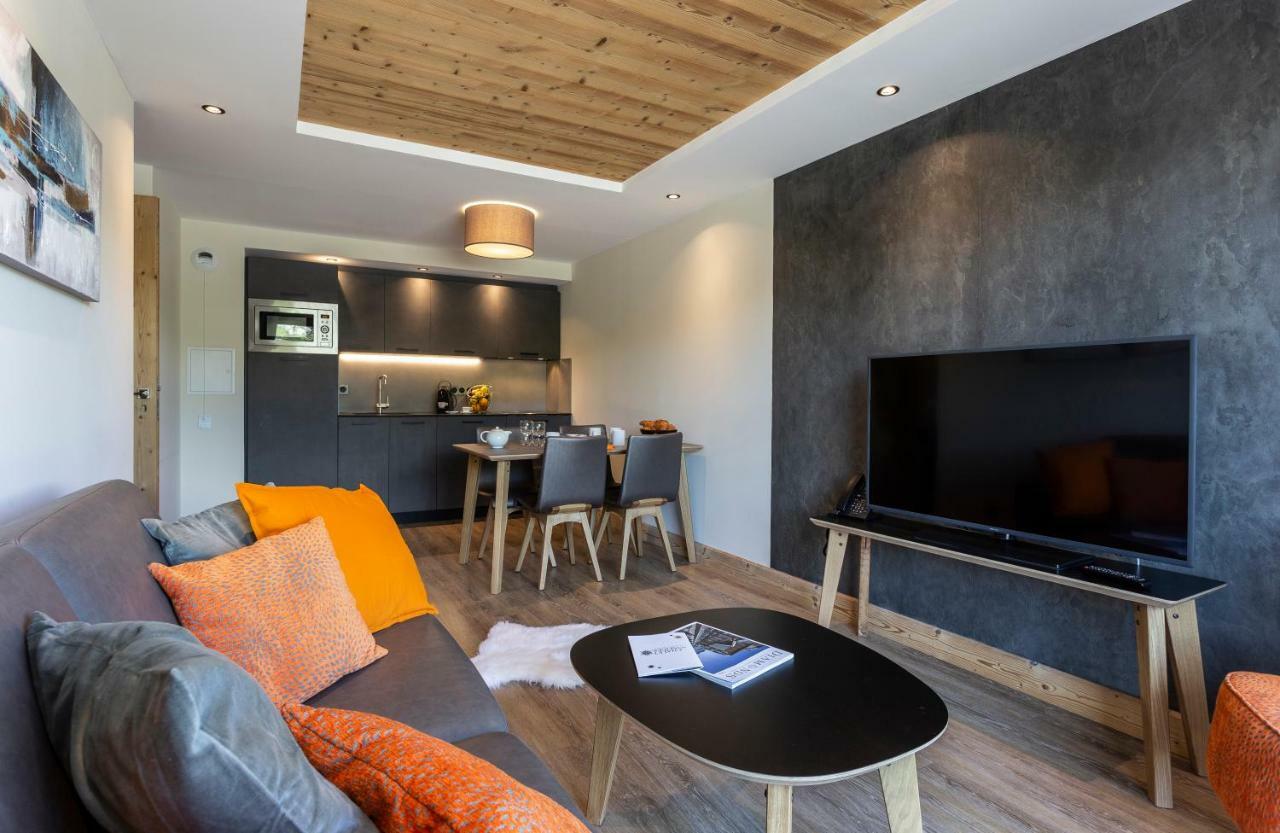 Two-Bedroom Apartment,828755738:JPEG