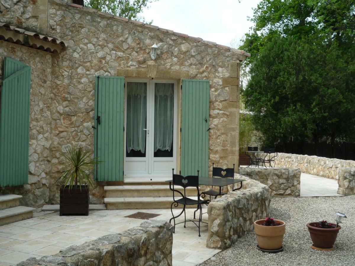 Chambre Lits Jumeaux avec Salle de Bains Privative