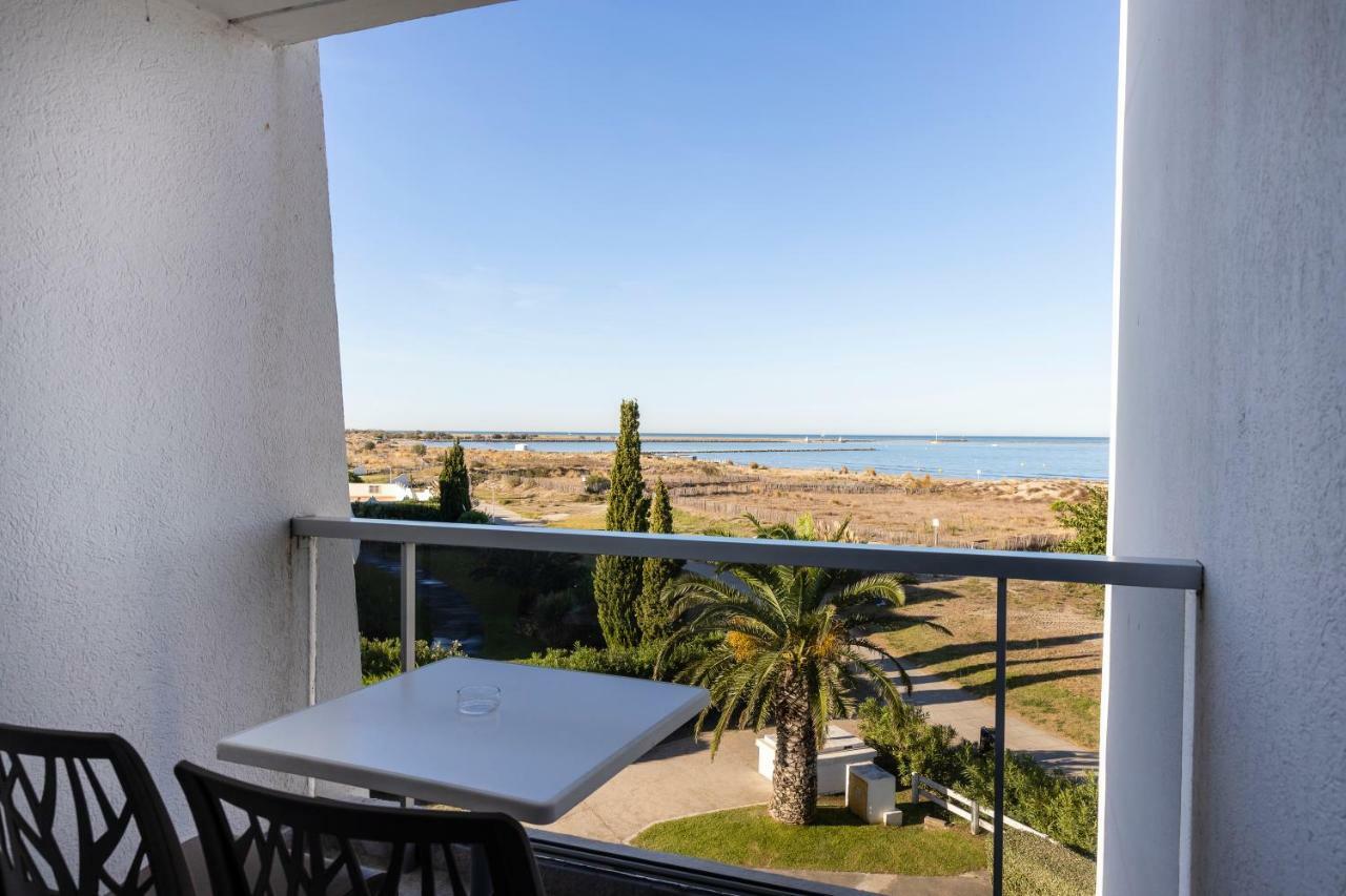 Chambre Double - Vue Latérale sur Mer