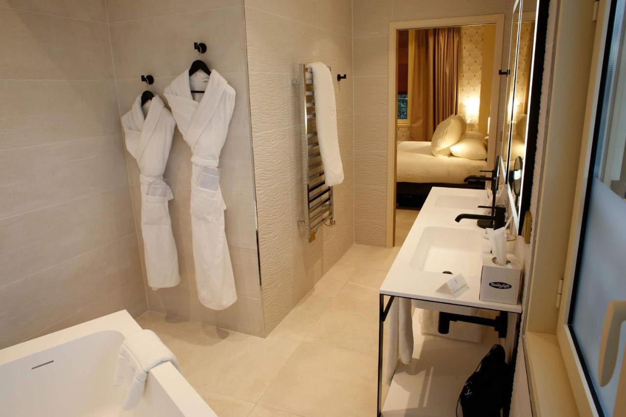 Chambre Double Supérieure et Accès au Spa (sur Réservation)