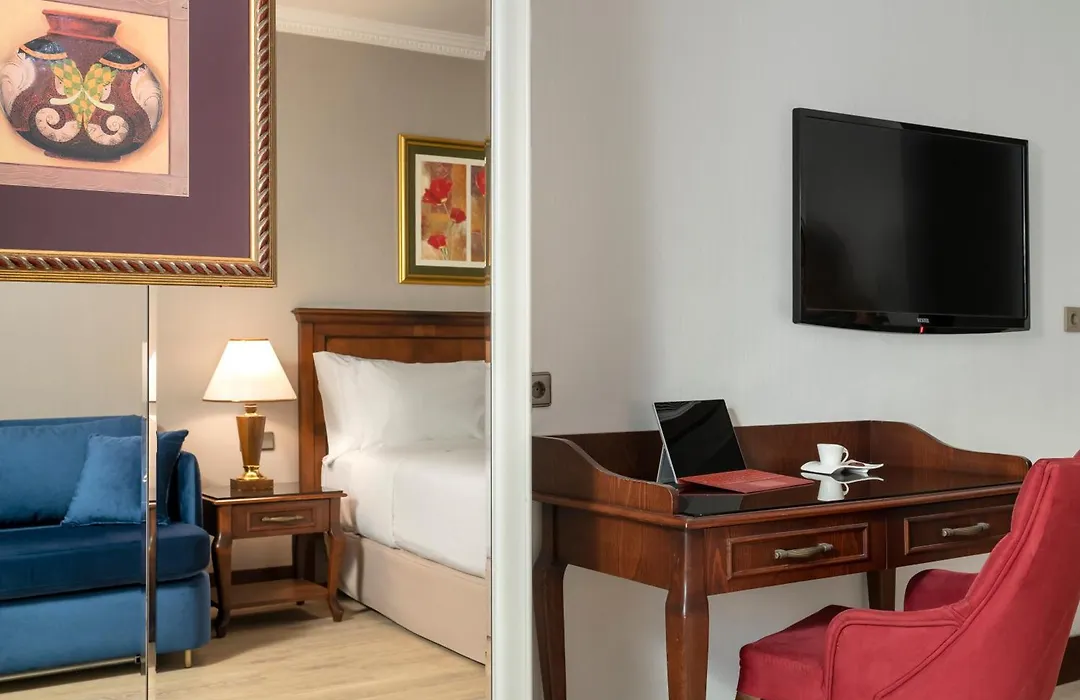 Occidental Taksim-1