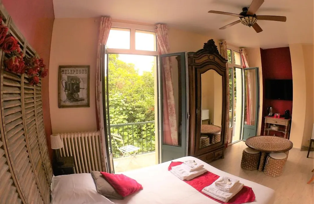 La Villa Carcassonne, piscine chauffée, Cité à 600m, Clim, Parking, Borne VE-1
