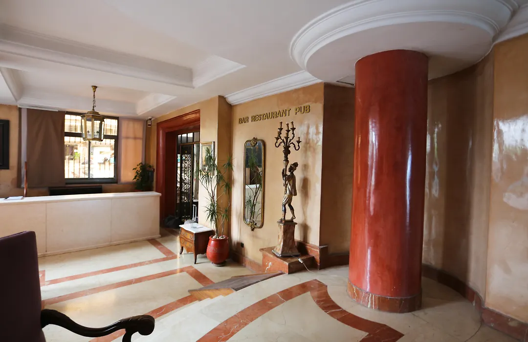 Hôtel Rembrandt-1
