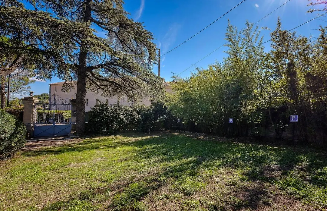 B&B en Provence- Villa Saint Marc-1