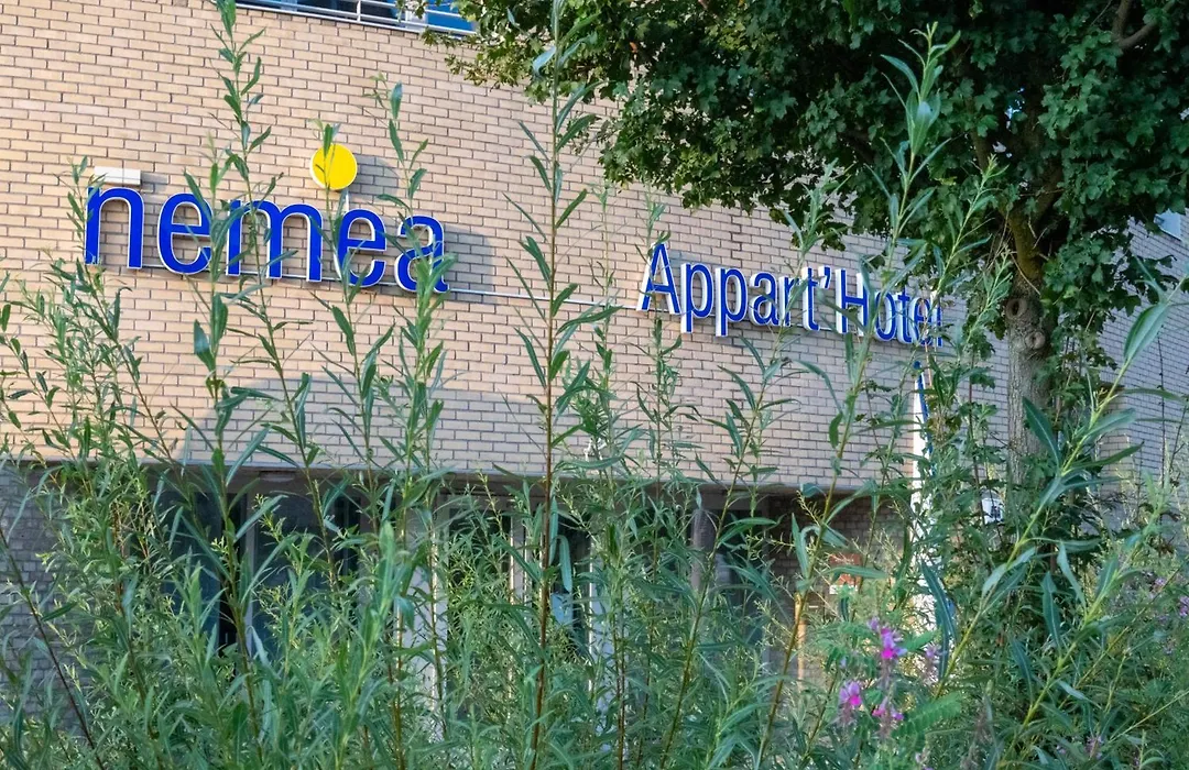 Néméa Appart-Hôtel Elypséo-1