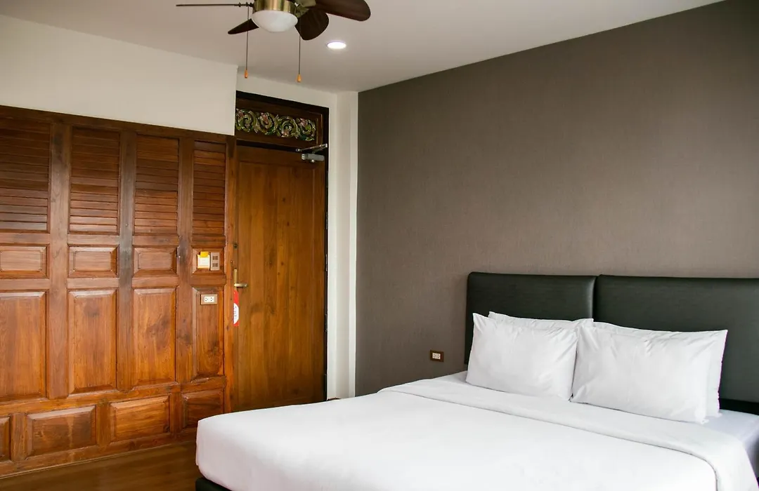 Lamphu Tree House Boutique Hotel-1