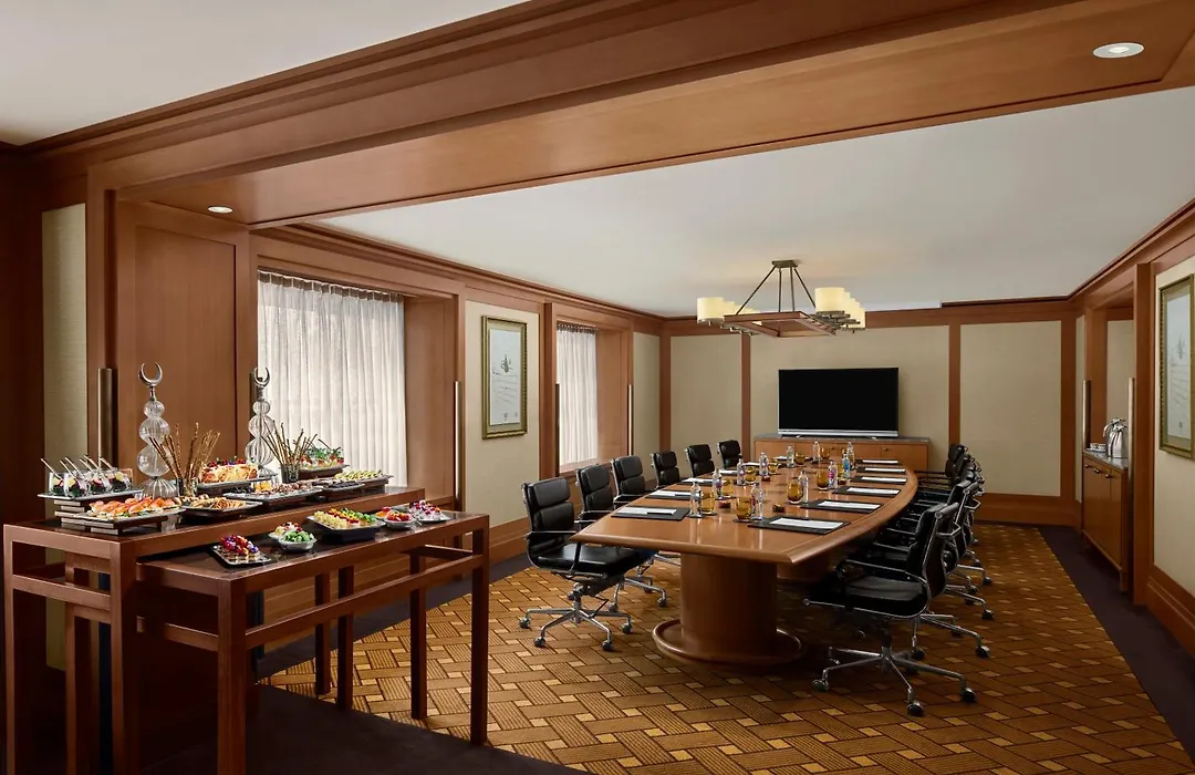 Divan Istanbul-1