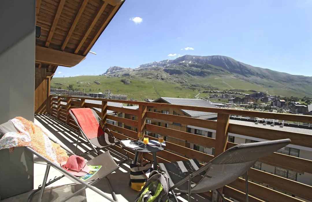 Appart'Hôtel Prestige Odalys L'Eclose-1