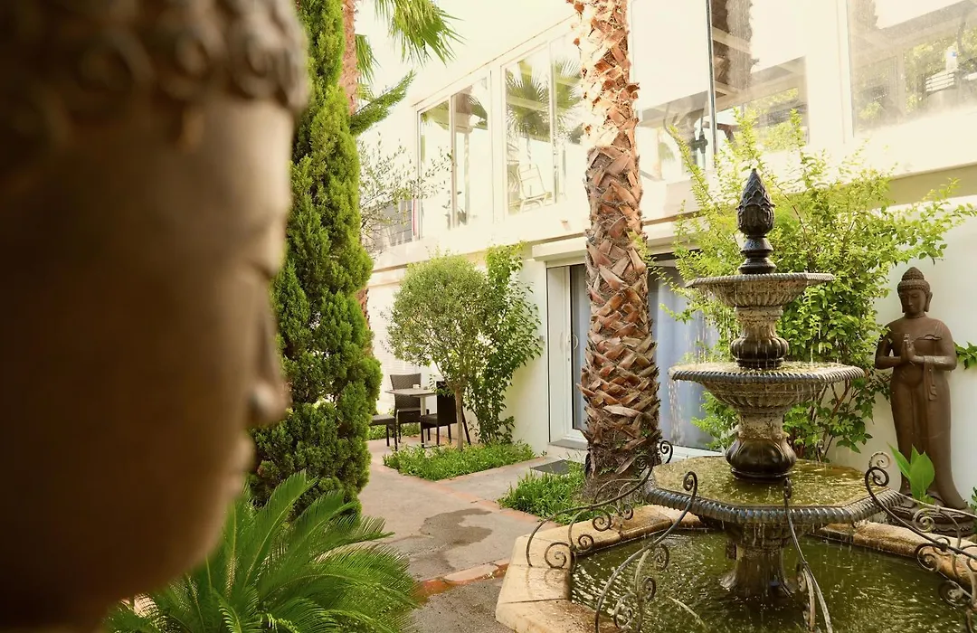 Chambre d'hote,Fitness&Billard Gratuit&SPA Mas la Farelle-1