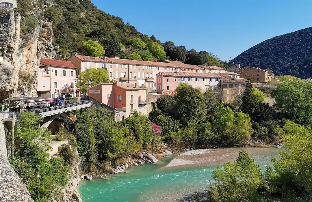 Bulles d'Olive Provence avec option jacuzzi-1