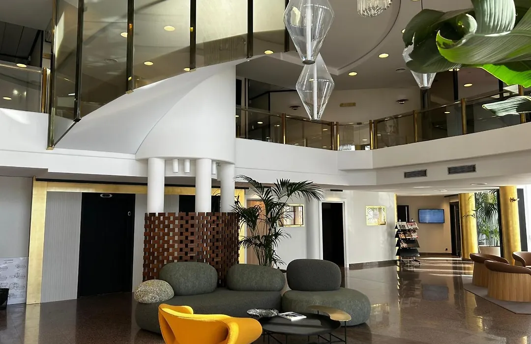 Hotel Palladia-1