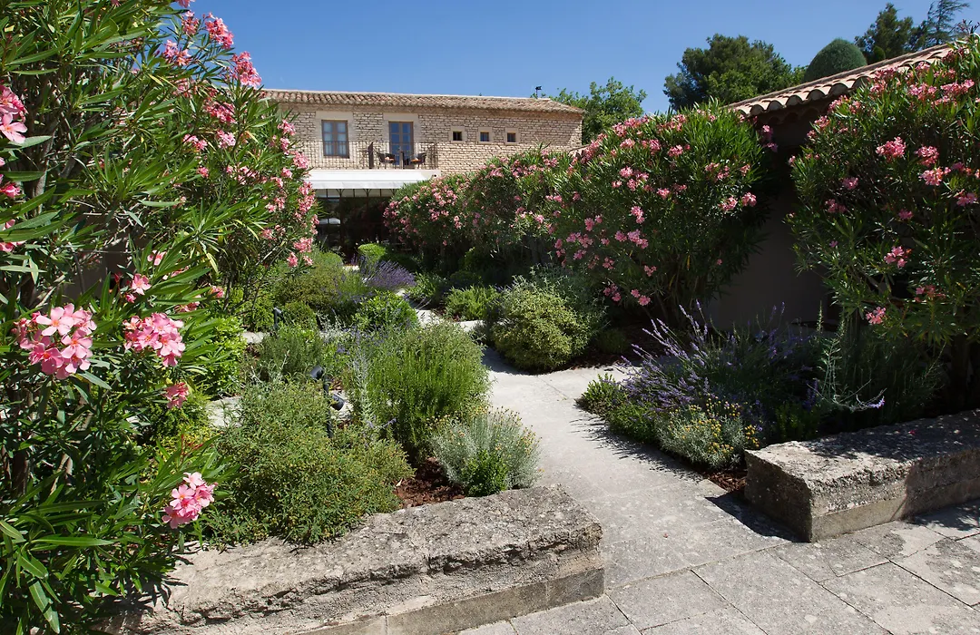 Le Jas de Gordes-1