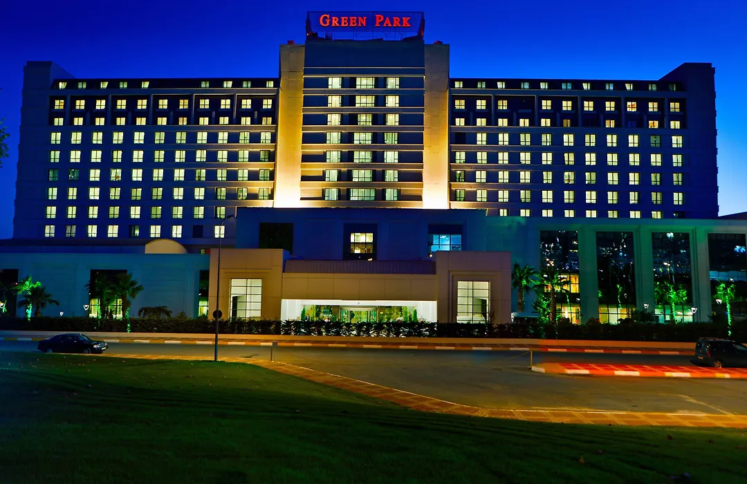 The Green Park Pendik-1