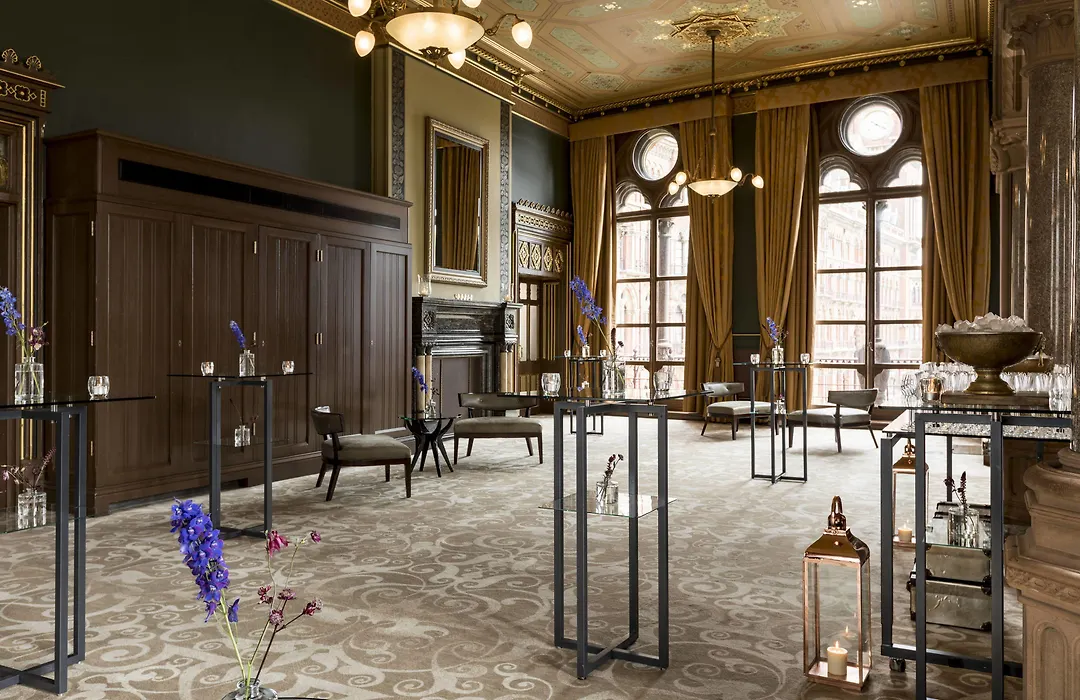 St Pancras London, Autograph Collection-1
