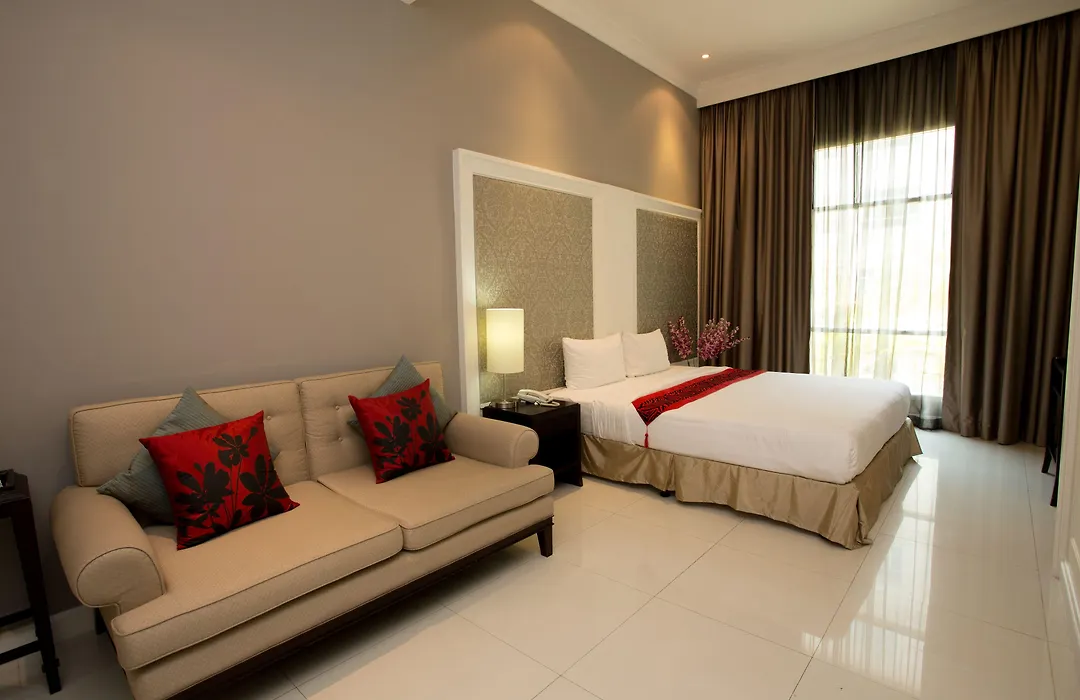 Hope Land Hotel 46/1-1