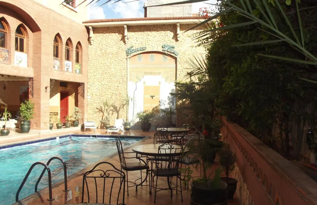 Hotel Al Kabir-1