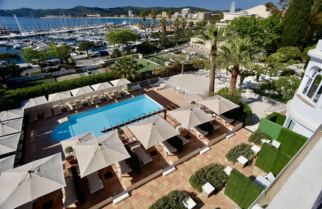 Auberge De La Calanque-1
