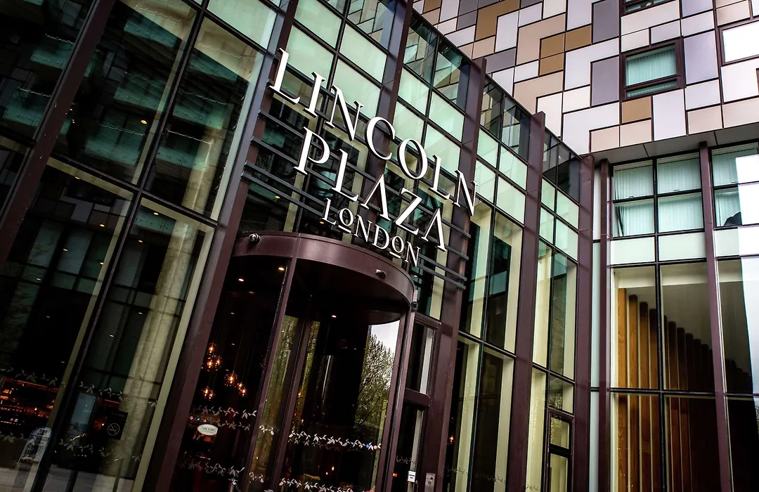 Lincoln Plaza Hotel London, Curio Collection By Hilton-1