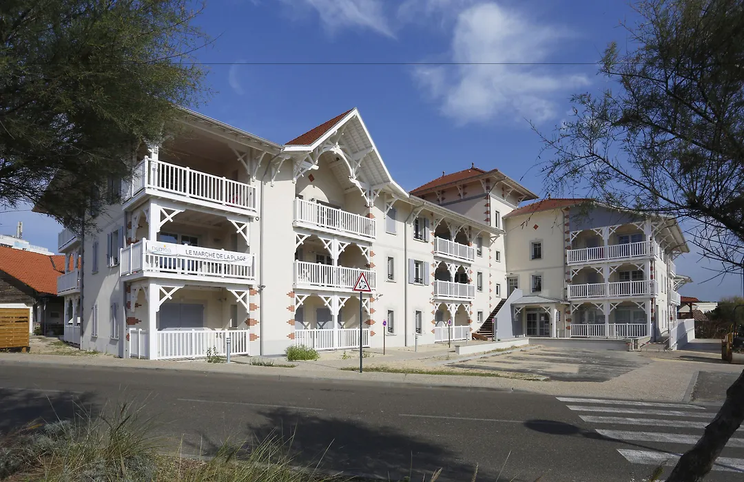 Résidence Néméa Le Marché de la Plage-1