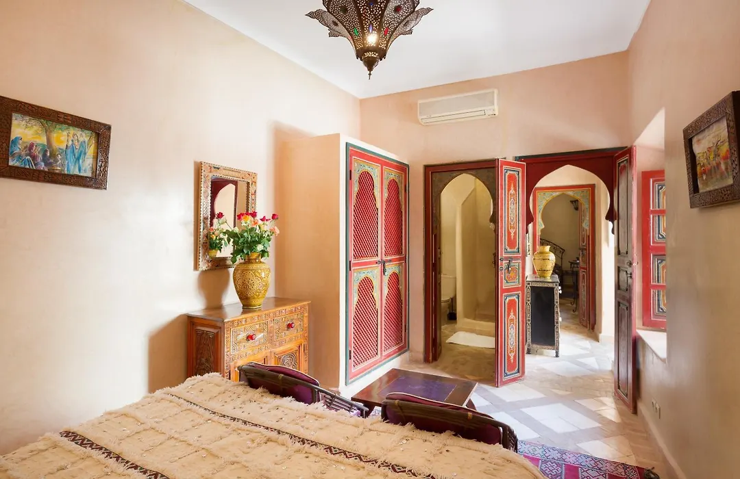Riad Julia-1