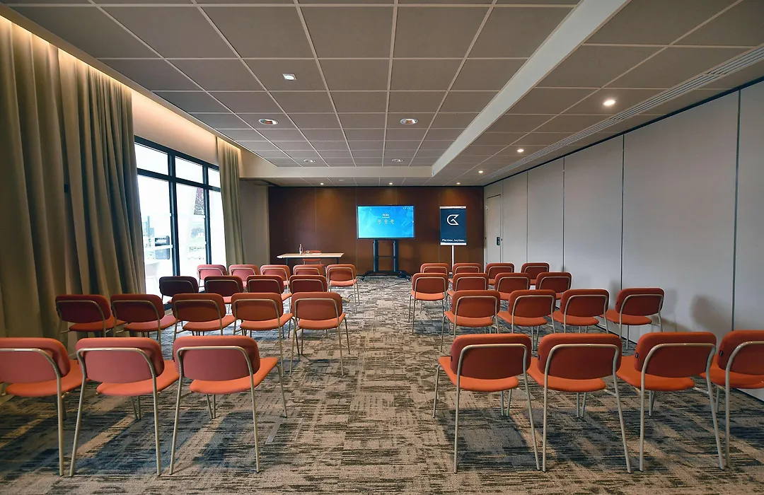 Golden Tulip Reims Bezannes-1