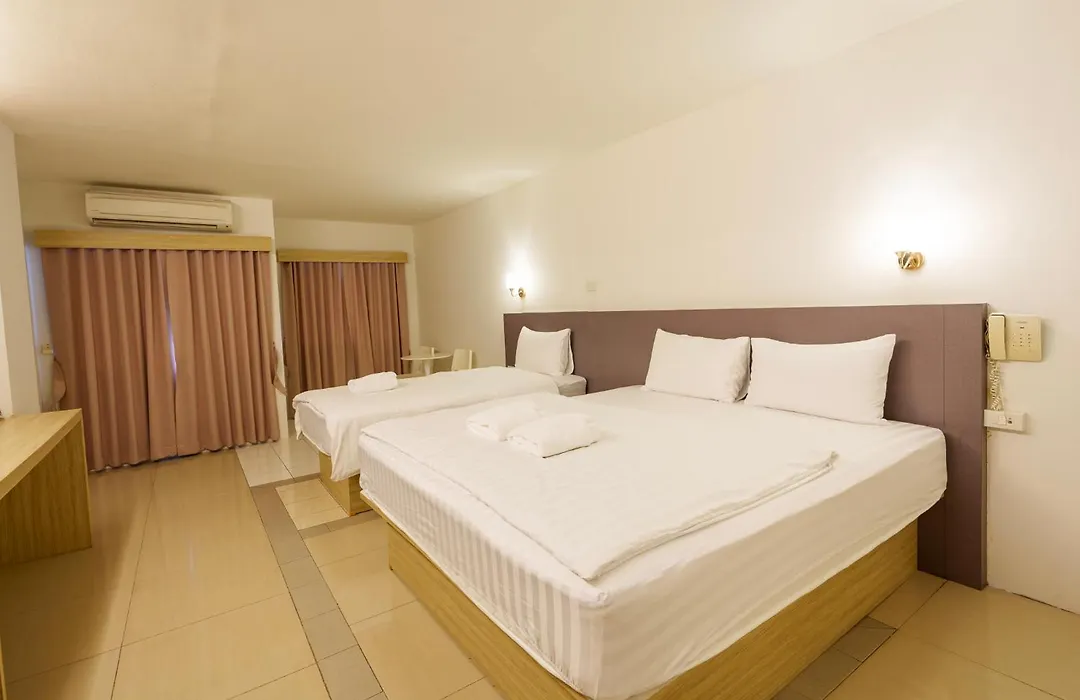 Prom Thailand Cultural Centre Hotel-1