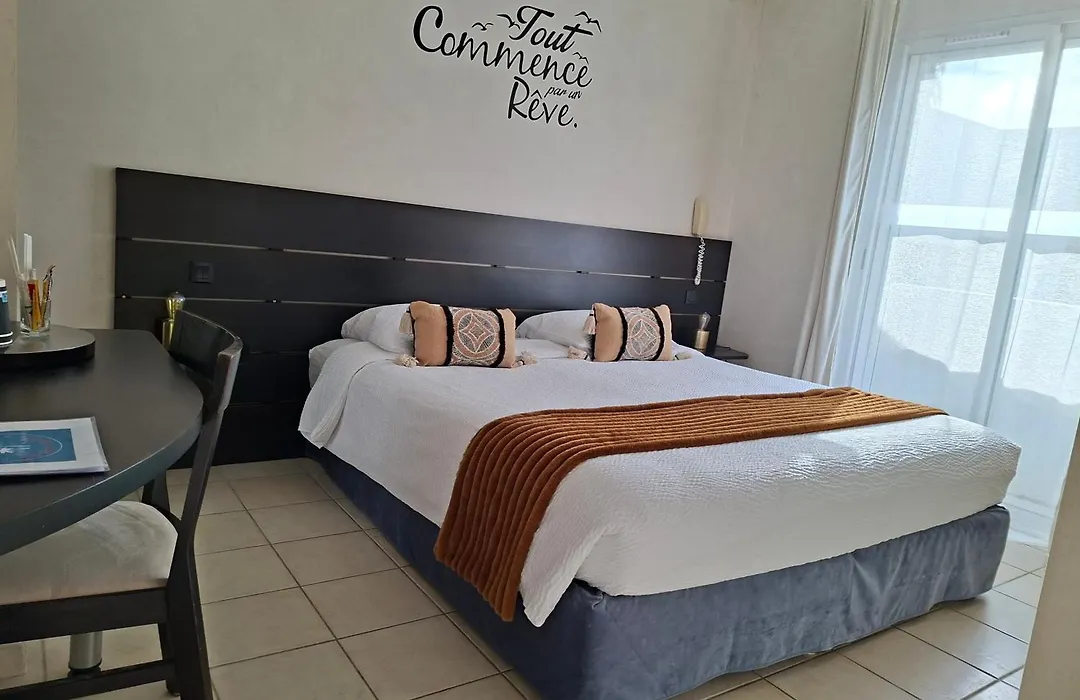 hôtel Le Synaya-1