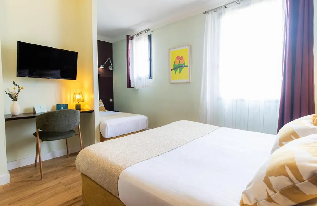 Hôtel les jardins du canal - piscine chauffée à 28 degrés - parking gratuit - garage - bornes électriques - accueil vélos et motos - kids friendly-solaire ecoresponsable-1