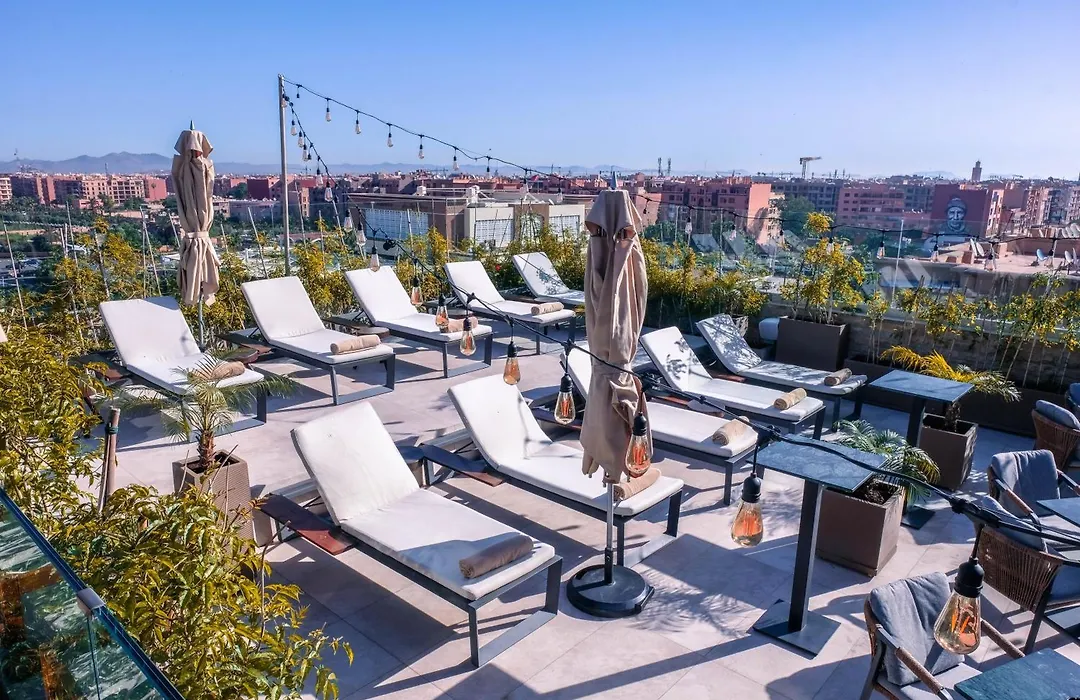 Longue vie Hotels-1