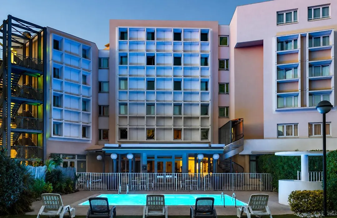 B&B Hotel Marseille Bonneveine-1