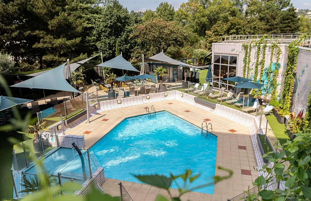 Ibis Styles Lyon Gerland-1