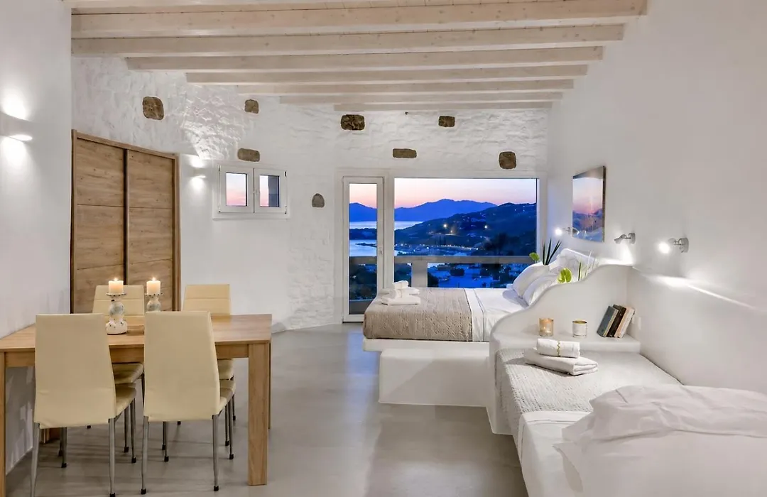 Crystal Suites-1
