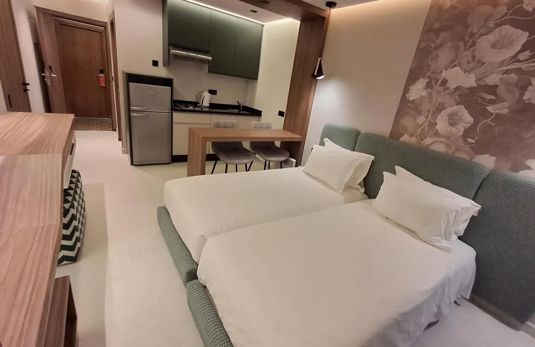 Résidence Hotelière Fleurie-1