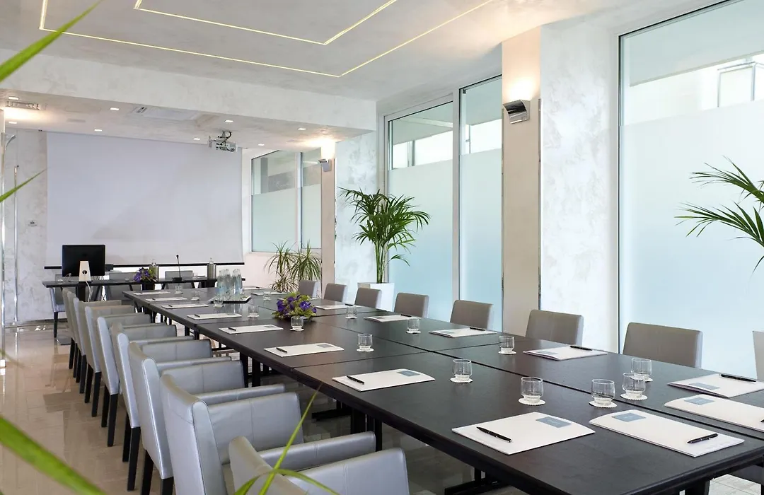Mercure Hotel Rimini Artis-1