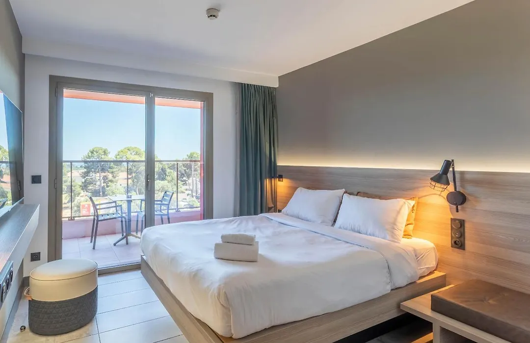 B&B Home La Ciotat-1